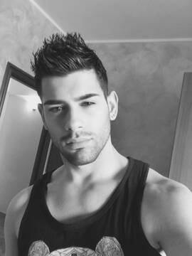 Public Photo of SexyBoy993