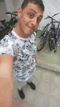 Public Photo of yulem