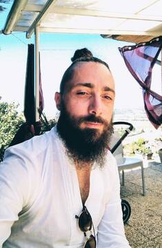 Foto pública de bearded_pleasure