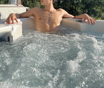 Jacuzzi 2